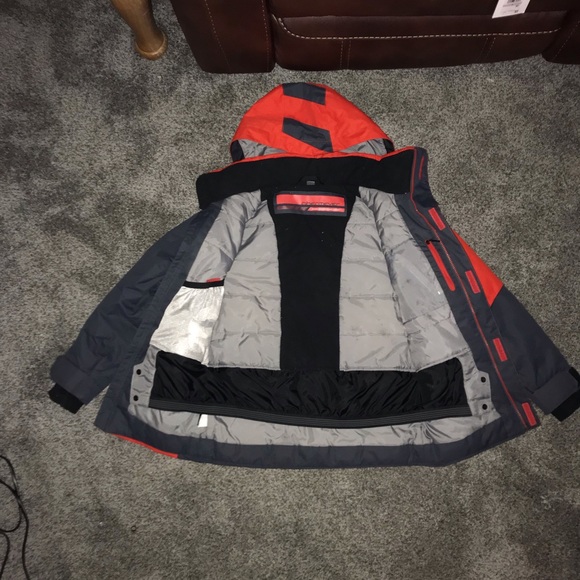 Obermeyer ski jacket - Picture 3 of 7